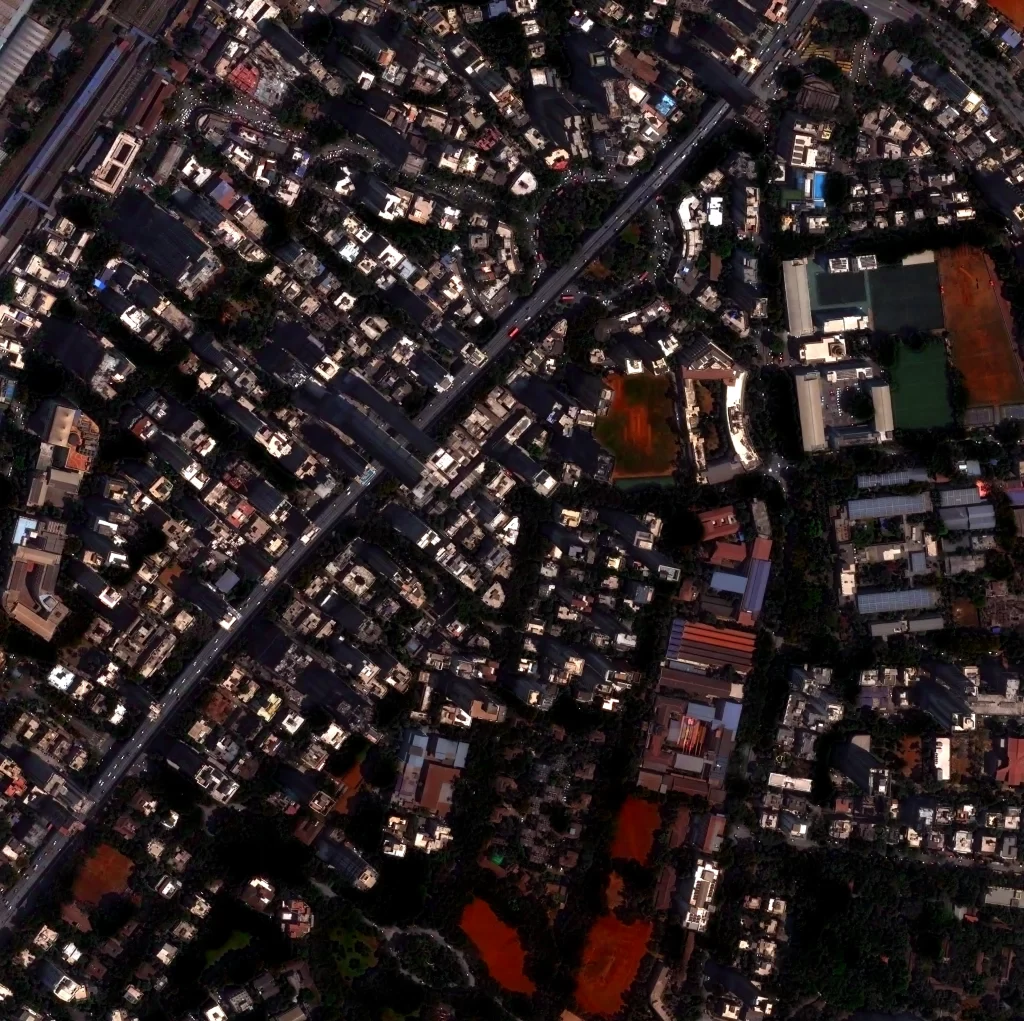 what is 30 cm satellite imagery