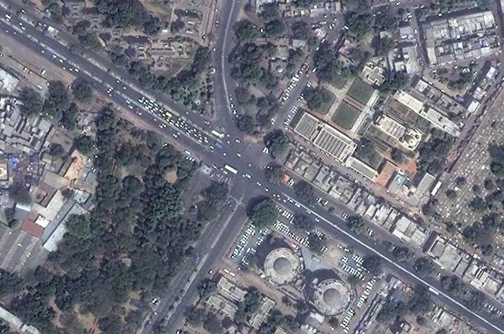 change detection pre Ramakrishna Ashram Marg Metro Station Delhi 2002 Satellite Imagery